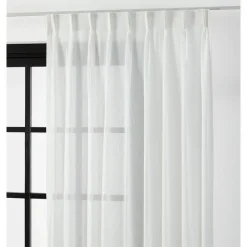 Inbetween Dennis Wit